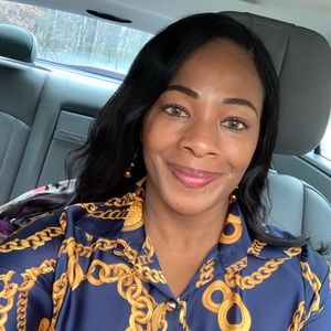 Meet your Posher, Pam